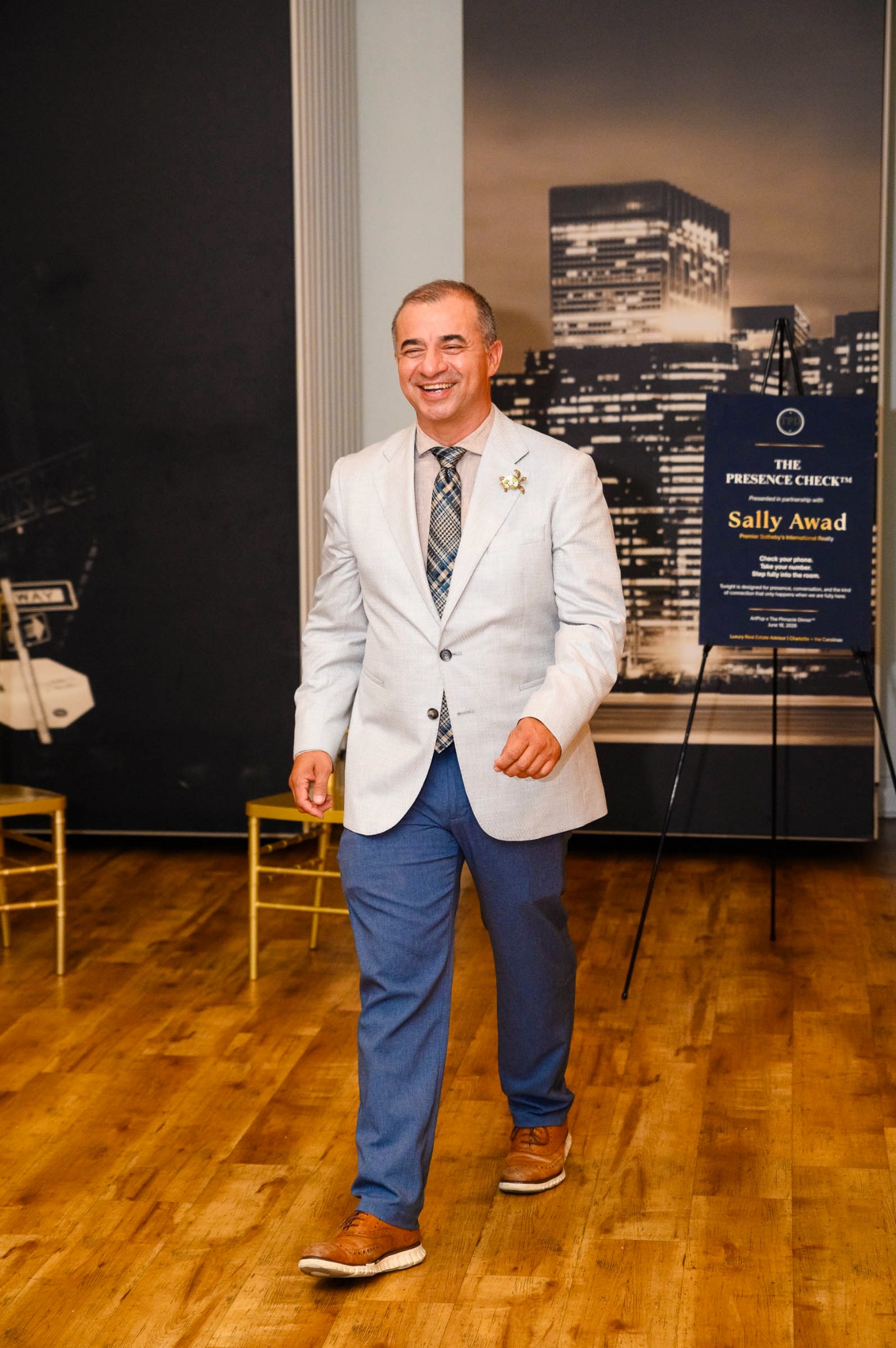 Manolo Betancur smiling at The Pinnacle Dinner